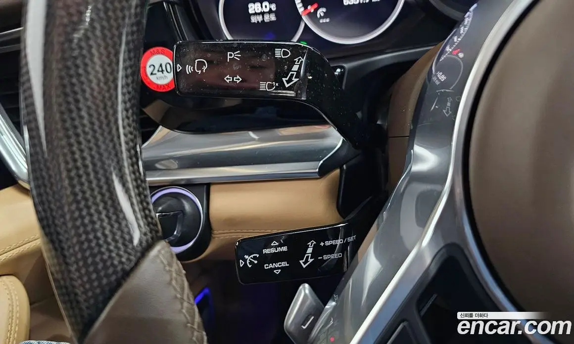 Porsche Panamera 2018 4.0 автомат (гидро), фото 35