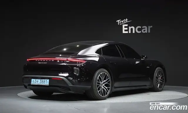 Porsche Taycan 2021 0.1 автомат (гидро), миниатюра 2
