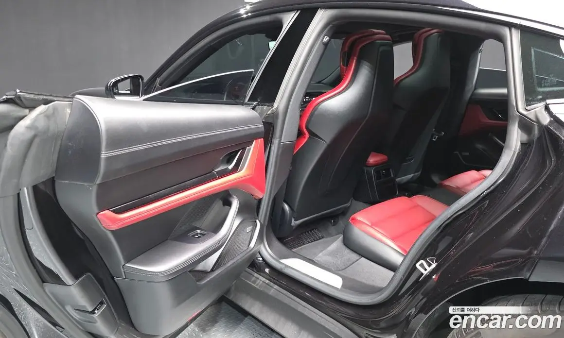 Porsche Taycan 2021 0.1 автомат (гидро), фото 16