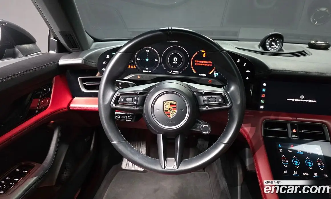 Porsche Taycan 2021 0.1 автомат (гидро), фото 19