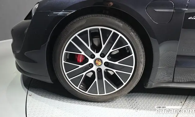 Porsche Taycan 2021 0.1 автомат (гидро), миниатюра 5