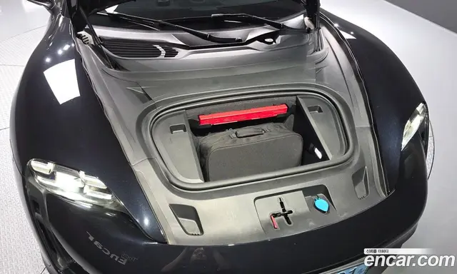 Porsche Taycan 2021 0.1 автомат (гидро), миниатюра 6