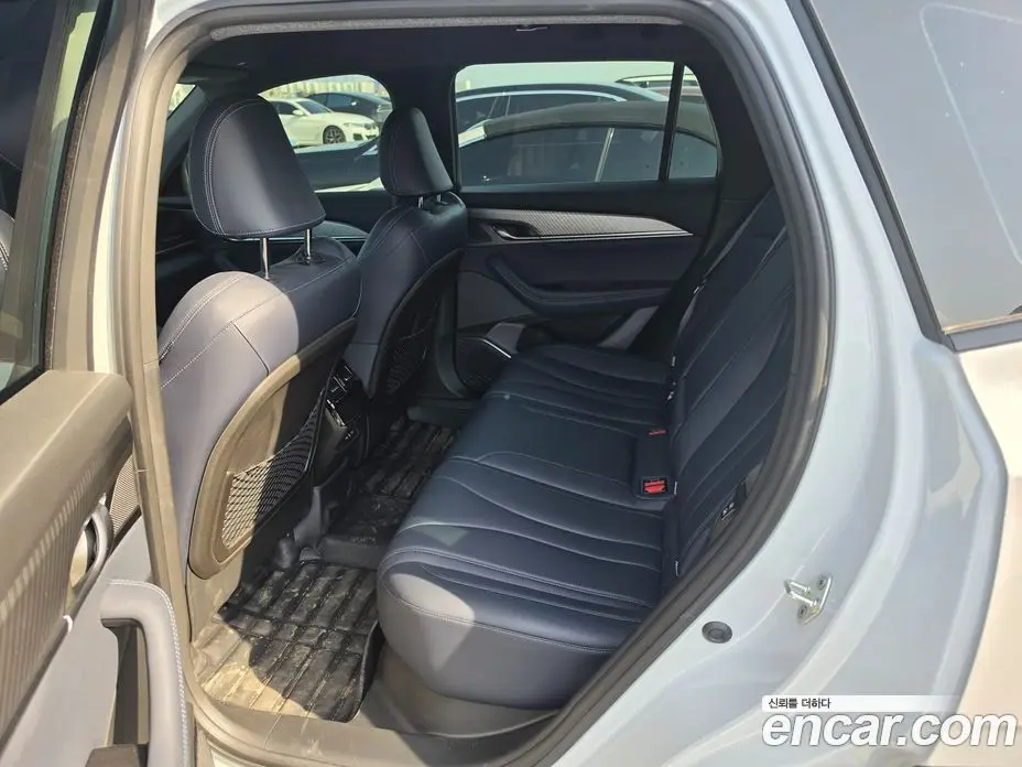 Renault (Samsung) Grand Koleos 2024 1.5 автомат (гидро), фото 15