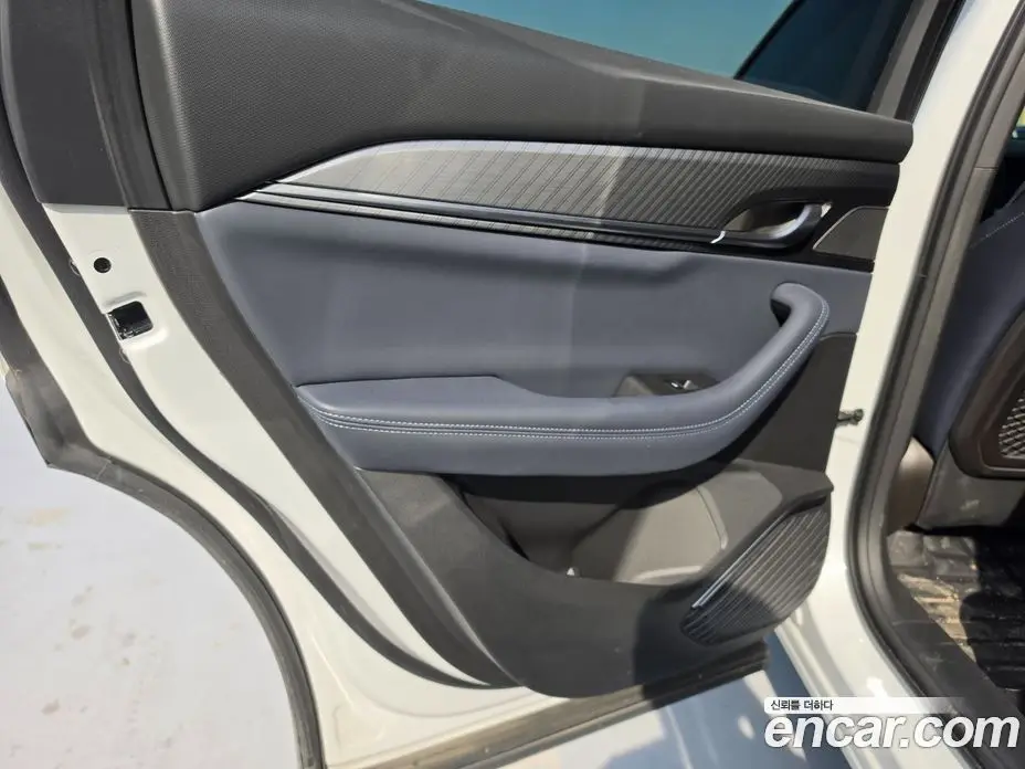 Renault (Samsung) Grand Koleos 2024 1.5 автомат (гидро), фото 16