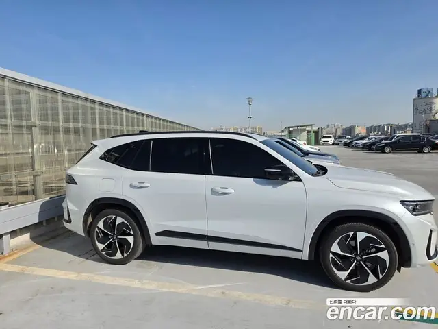 Renault (Samsung) Grand Koleos 2024 1.5 автомат (гидро), миниатюра 4