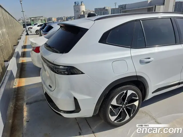 Renault (Samsung) Grand Koleos 2024 1.5 автомат (гидро), миниатюра 5