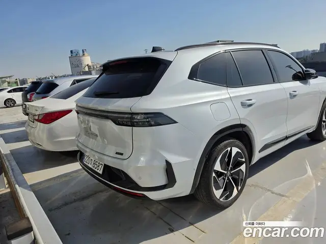 Renault (Samsung) Grand Koleos 2024 1.5 автомат (гидро), миниатюра 6