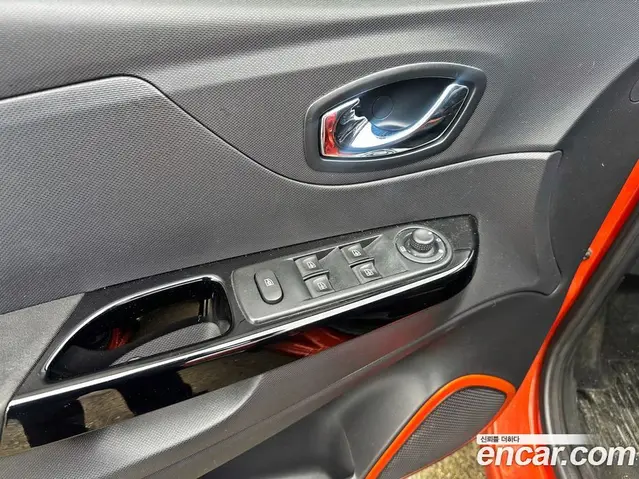 Renault (Samsung) QM3 2014 1.5 автомат (гидро), миниатюра 9
