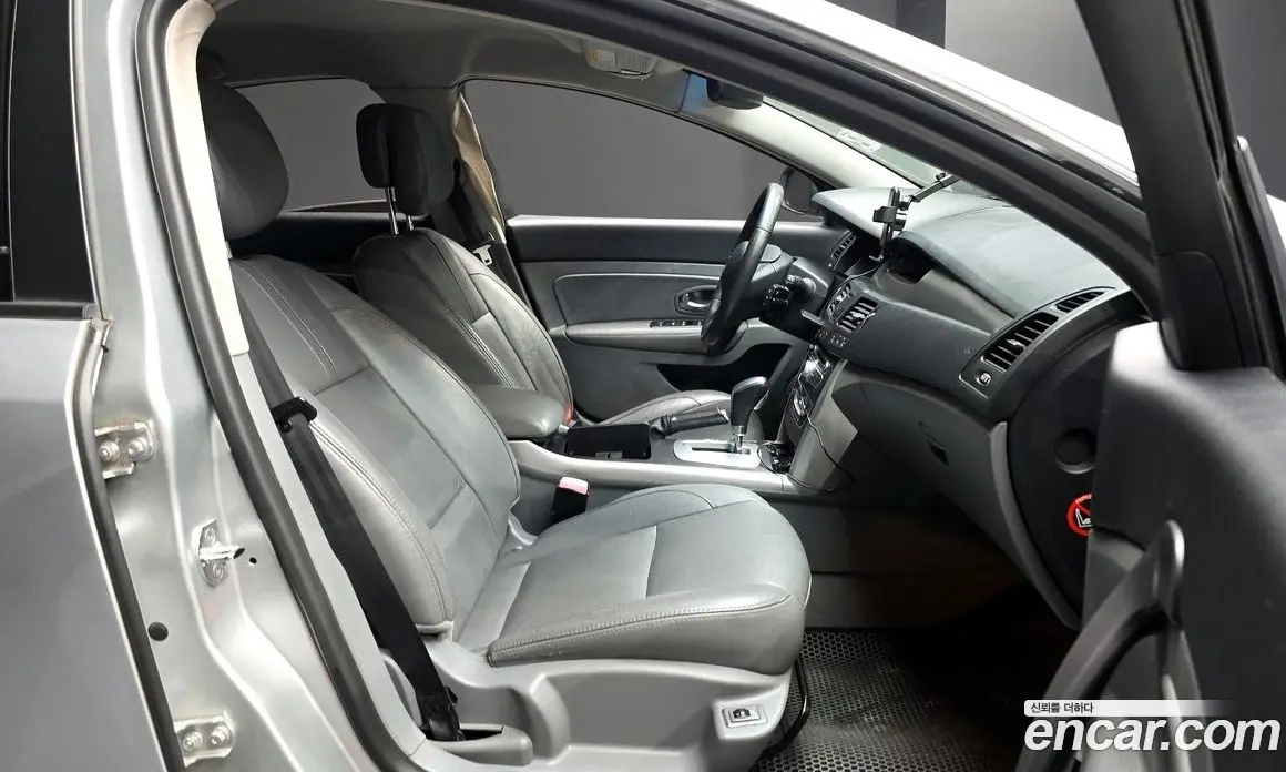 Renault (Samsung) SM5 2010 2.0 автомат (гидро), фото 11 Renault (Samsung) SM5 2010 2.0 автомат (гидро), фото 11
