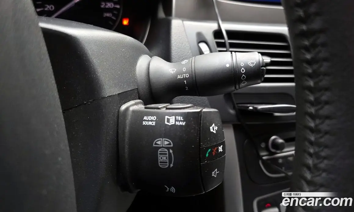 Renault (Samsung) SM5 2010 2.0 автомат (гидро), фото 17 Renault (Samsung) SM5 2010 2.0 автомат (гидро), фото 17