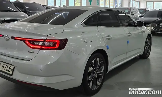 Renault (Samsung) SM6 2019 2.0 автомат (гидро), миниатюра 2