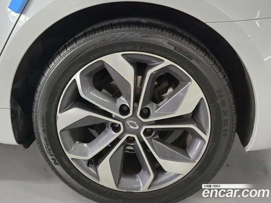 Renault (Samsung) SM6 2019 2.0 автомат (гидро), фото 5