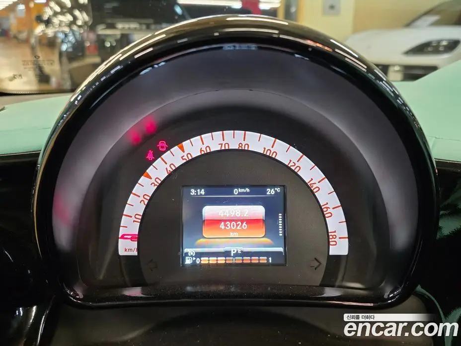 Smart Fortwo 2020 1.0 автомат (гидро), фото 10