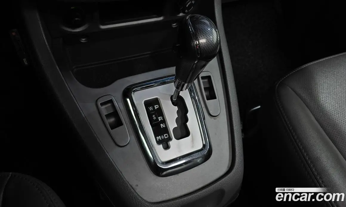 SsangYong Korando 2015 2.0 автомат (гидро), фото 9