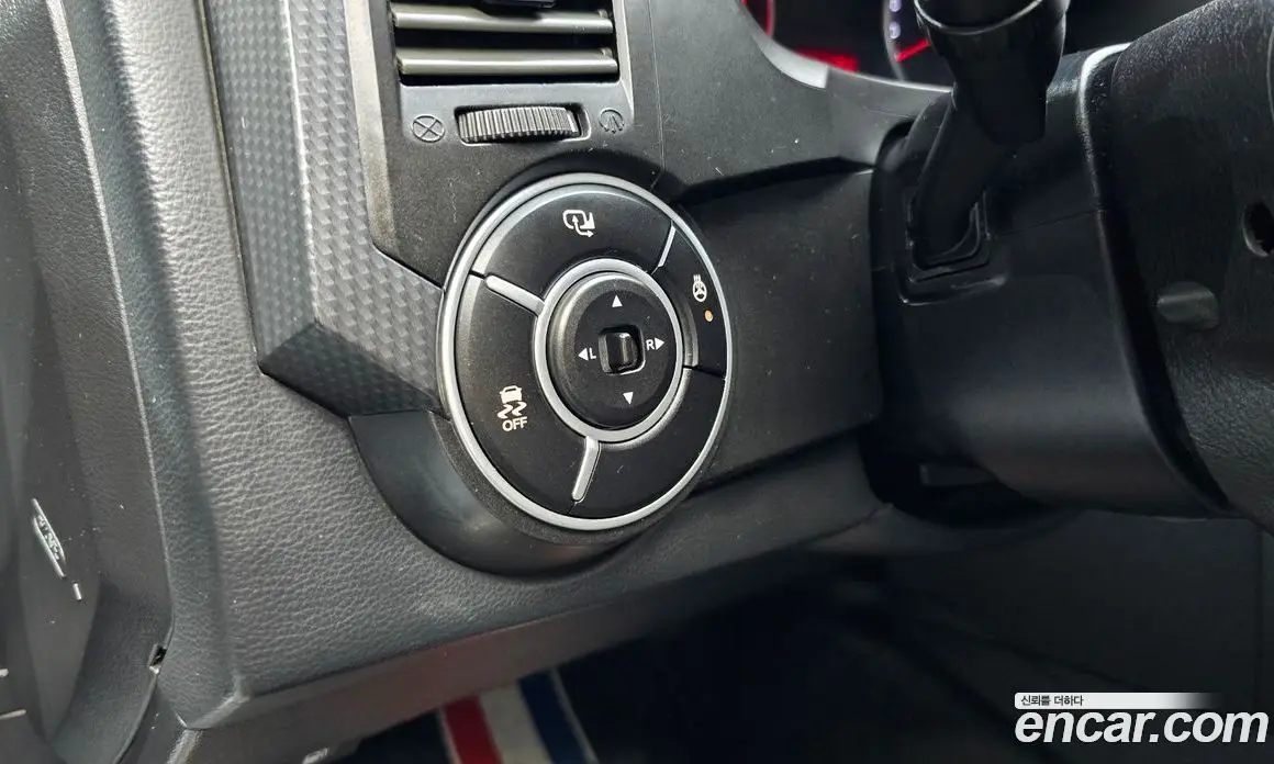 SsangYong Korando 2015 2.0 автомат (гидро), фото 18