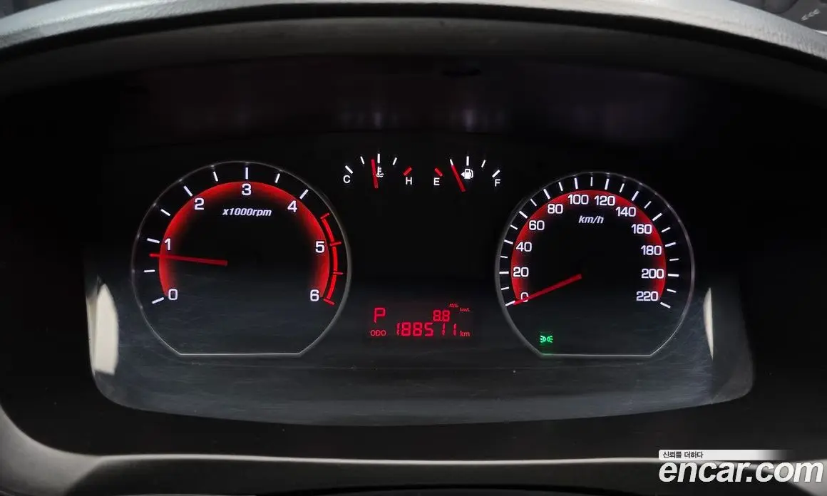 SsangYong Korando 2015 2.0 автомат (гидро), фото 8