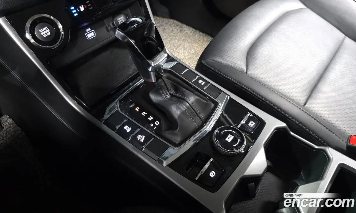 SsangYong Korando 2021 1.5 автомат (гидро), фото 12