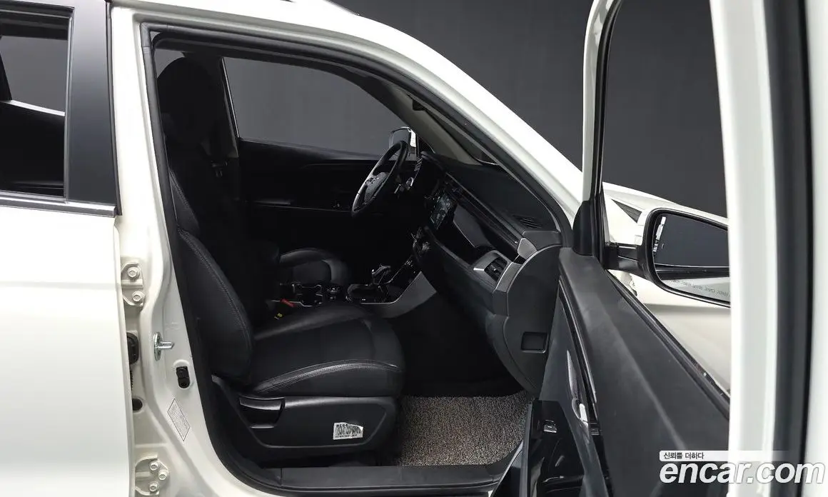 SsangYong Korando 2021 1.5 автомат (гидро), фото 17