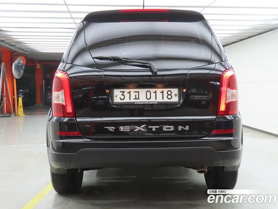 SsangYong Rexton 2016 2.2 автомат (гидро), фото 3