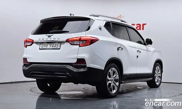 SsangYong Rexton 2017 2.2 автомат (гидро), миниатюра 2