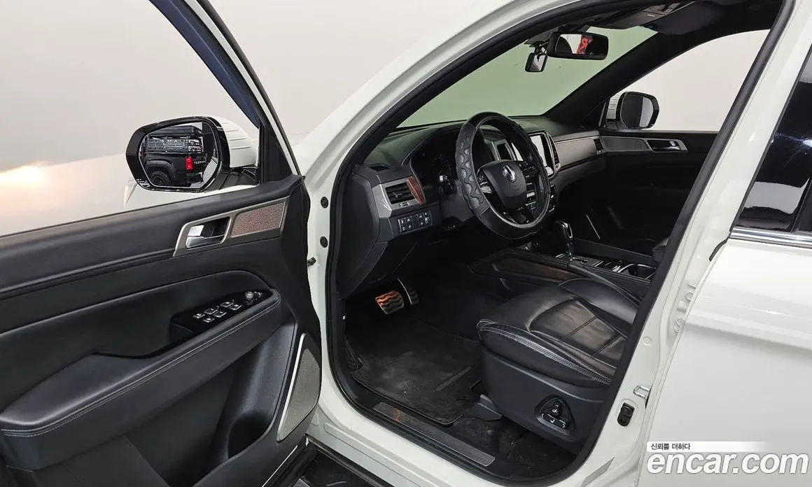 SsangYong Rexton 2017 2.2 автомат (гидро), фото 13