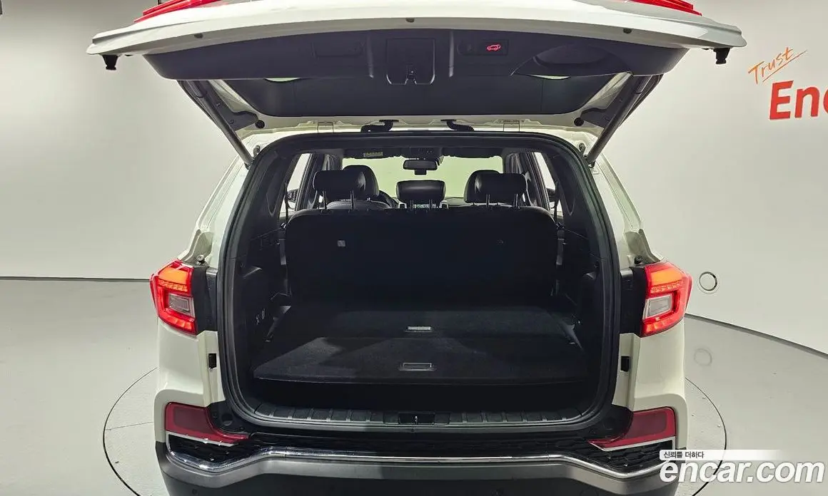 SsangYong Rexton 2017 2.2 автомат (гидро), фото 24