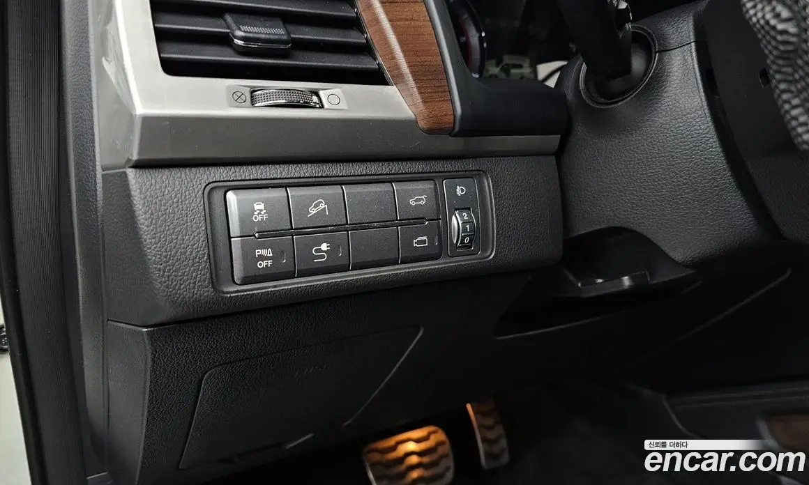 SsangYong Rexton 2017 2.2 автомат (гидро), фото 26