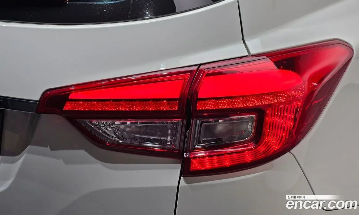 SsangYong Rexton 2017 2.2 автомат (гидро), фото 9