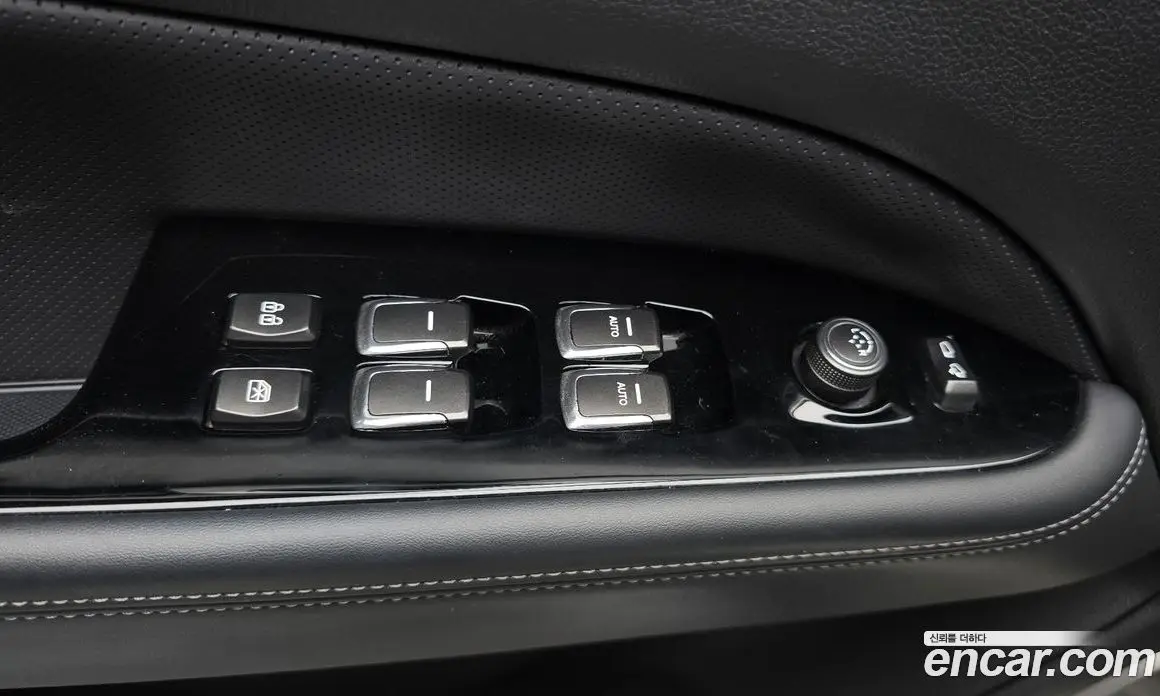 SsangYong Rexton 2017 2.2 автомат (гидро), фото 17