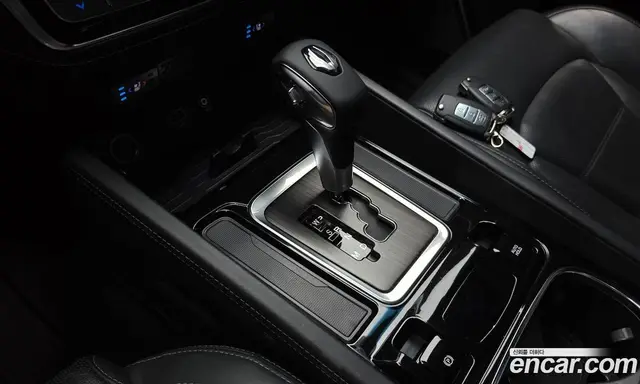 SsangYong Rexton 2017 2.2 автомат (гидро), миниатюра 9