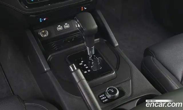 SsangYong Rexton 2022 2.2 автомат (гидро), миниатюра 12