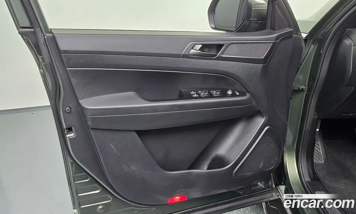 SsangYong Rexton 2022 2.2 автомат (гидро), фото 14