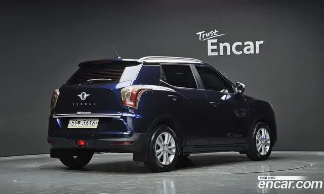 SsangYong TIBOLI 2015 1.6 автомат (гидро), миниатюра 2