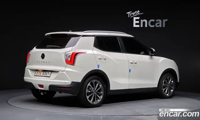 SsangYong TIBOLI 2017 1.6 автомат (гидро), миниатюра 2