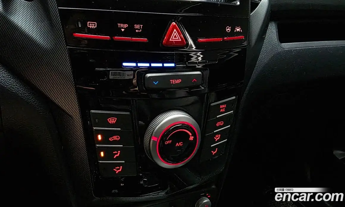 SsangYong TIBOLI 2017 1.6 автомат (гидро), фото 17