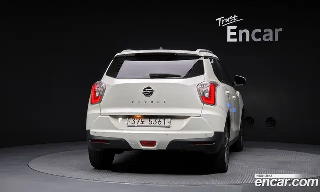 SsangYong TIBOLI 2017 1.6 автомат (гидро), миниатюра 4