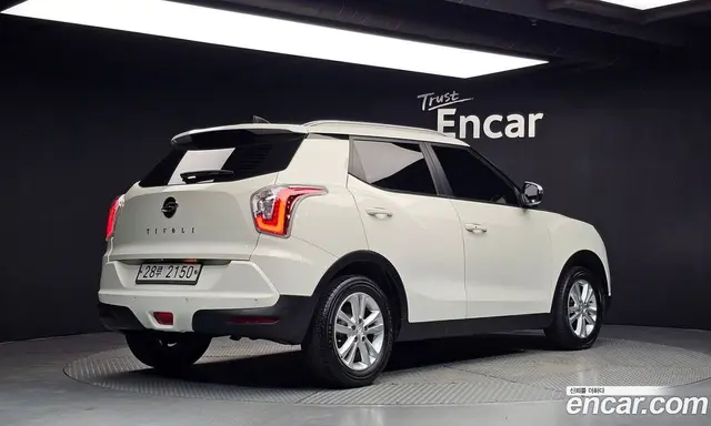 SsangYong TIBOLI 2017 1.6 автомат (гидро), миниатюра 2