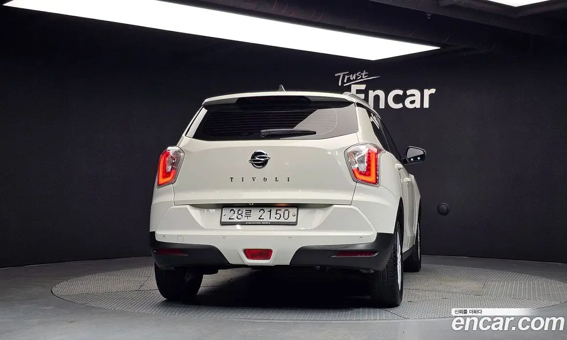 SsangYong TIBOLI 2017 1.6 автомат (гидро), фото 4