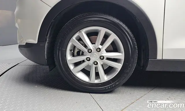 SsangYong TIBOLI 2017 1.6 автомат (гидро), миниатюра 5