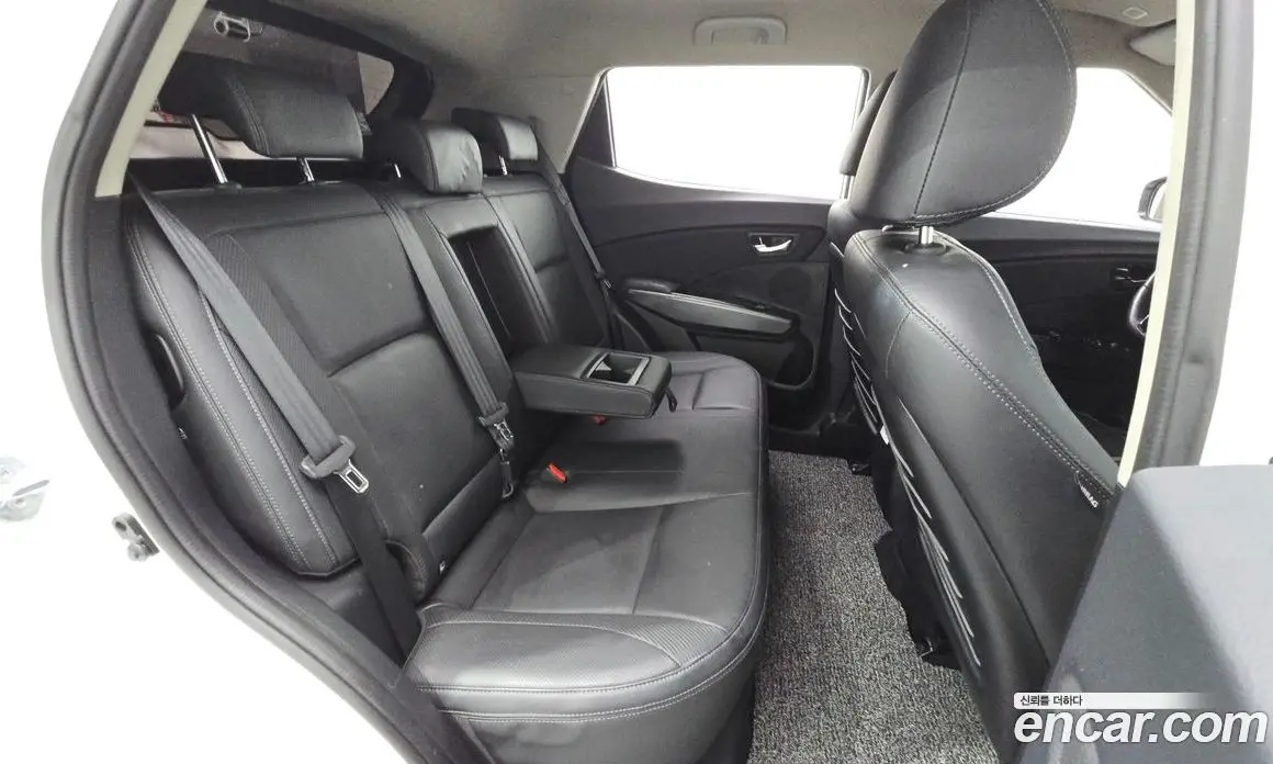 SsangYong TIBOLI 2019 1.5 автомат (гидро), фото 12