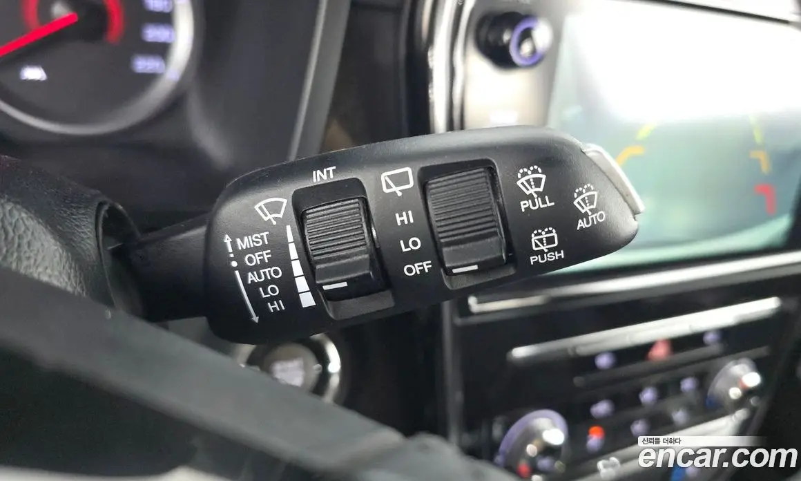 SsangYong TIBOLI 2019 1.5 автомат (гидро), фото 17
