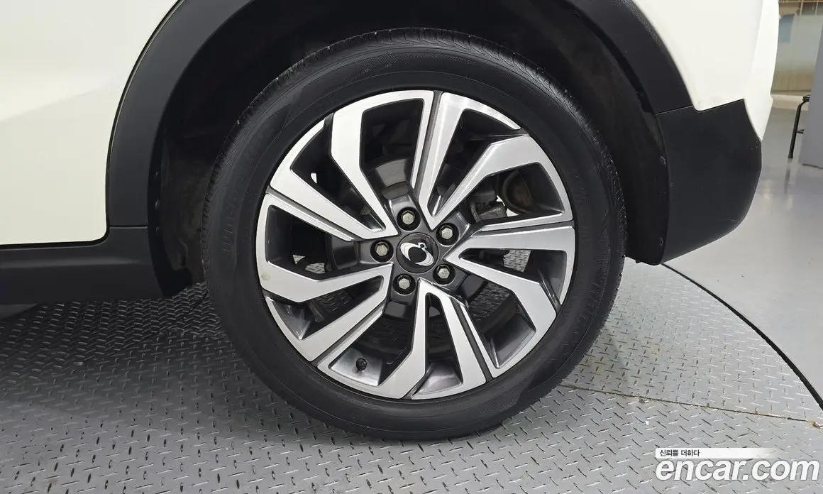 SsangYong TIBOLI 2019 1.5 автомат (гидро), фото 5