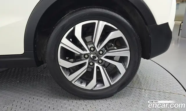 SsangYong TIBOLI 2019 1.5 автомат (гидро), миниатюра 5