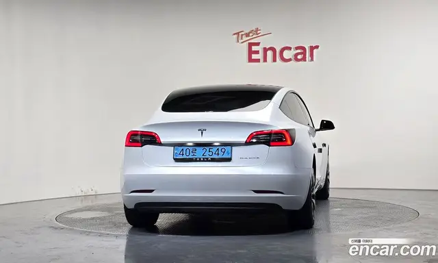 Tesla Model 3 2022 0.2 автомат (гидро), миниатюра 3