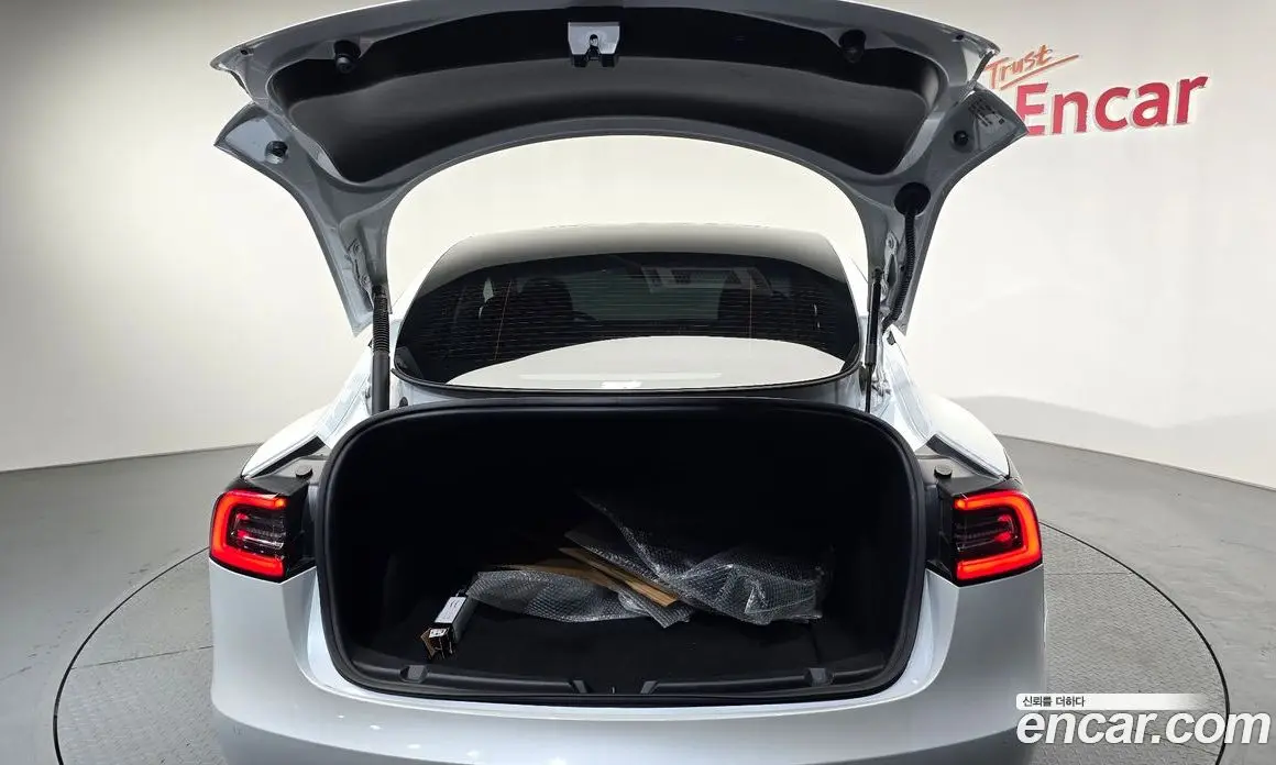 Tesla Model 3 2022 0.2 автомат (гидро), фото 22