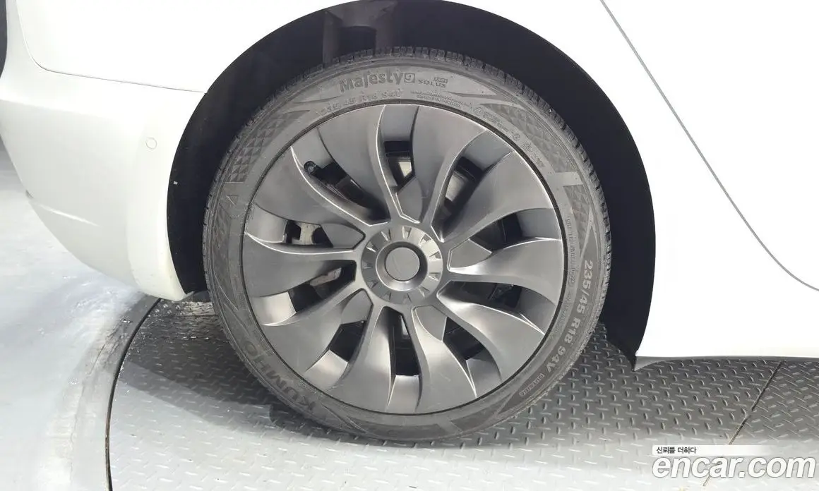 Tesla Model 3 2022 0.2 автомат (гидро), фото 4