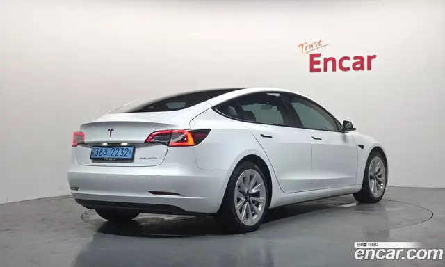 Tesla Model 3 2022 0.2 автомат (гидро), миниатюра 2