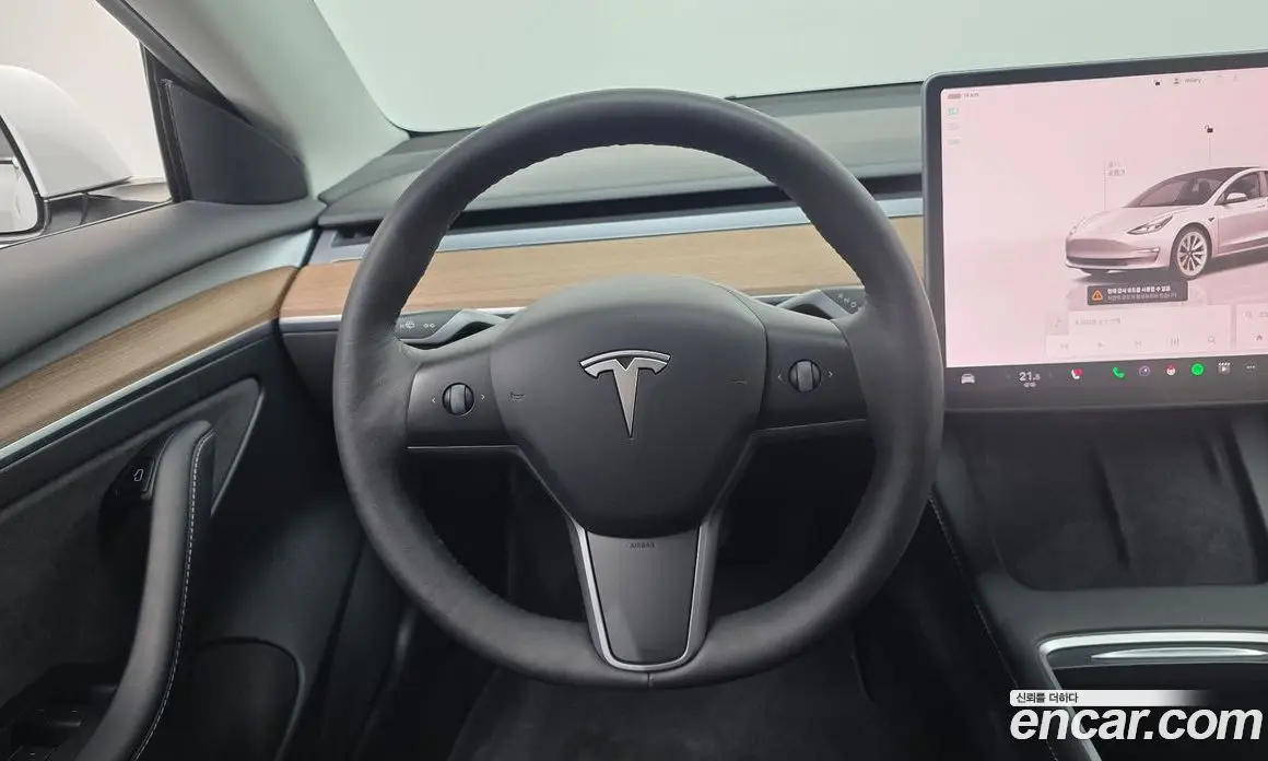 Tesla Model 3 2022 0.2 автомат (гидро), фото 12