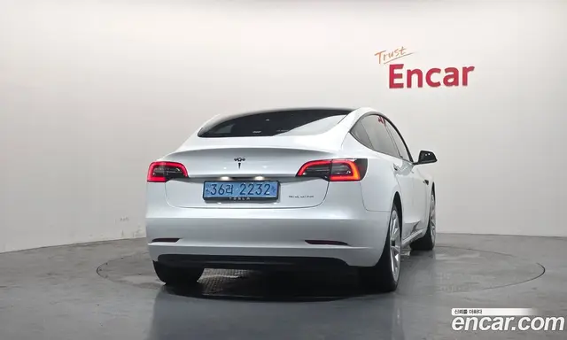 Tesla Model 3 2022 0.2 автомат (гидро), миниатюра 4