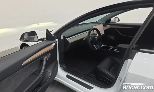 Tesla Model 3 2022 0.2 автомат (гидро), миниатюра 10